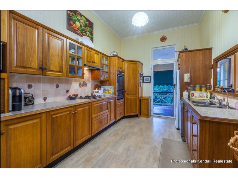 935 Tamborine-Oxenford Road, Wongawallan QLD 4210