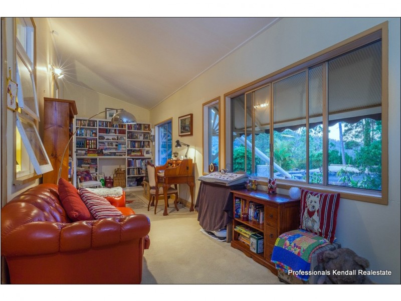 935 Tamborine-Oxenford Road, Wongawallan QLD 4210