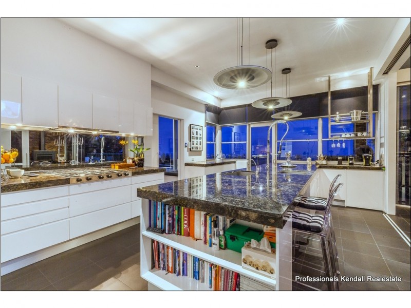 22-30 Eagles Retreat Place, Tamborine Mountain QLD 4272