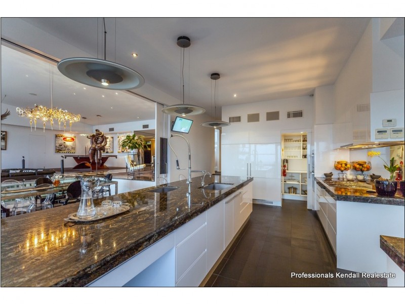 22-30 Eagles Retreat Place, Tamborine Mountain QLD 4272