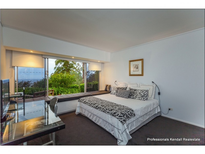 22-30 Eagles Retreat Place, Tamborine Mountain QLD 4272