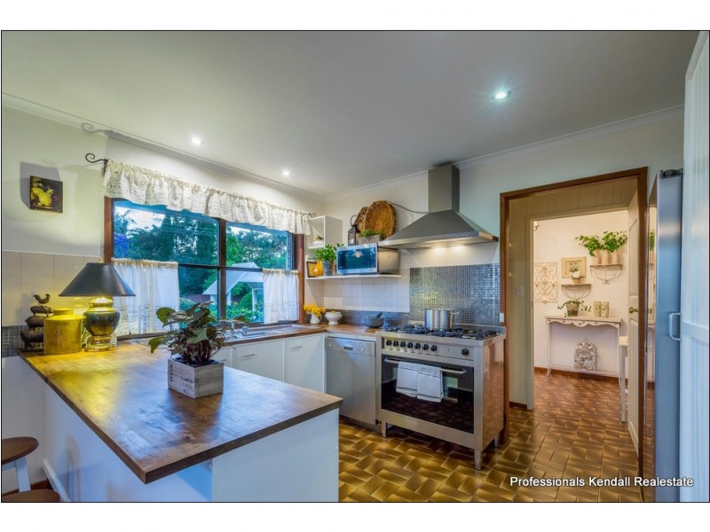 1 Southport Ave, Tamborine Mountain QLD 4272