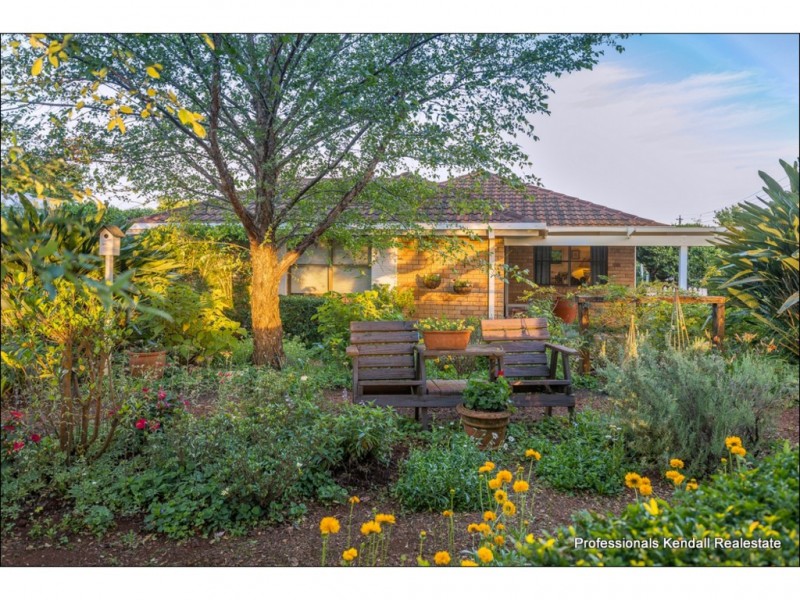 1 Southport Ave, Tamborine Mountain QLD 4272