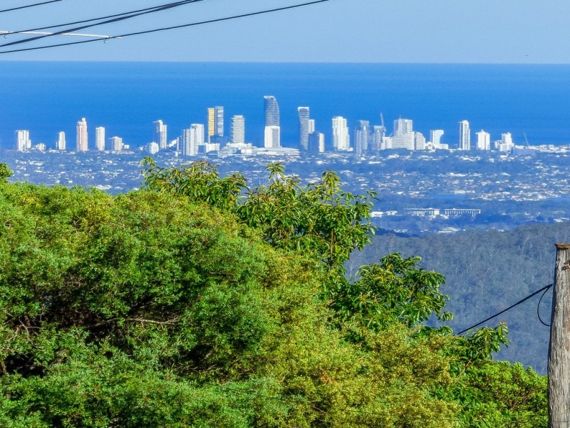 1 Southport Ave, Tamborine Mountain QLD 4272