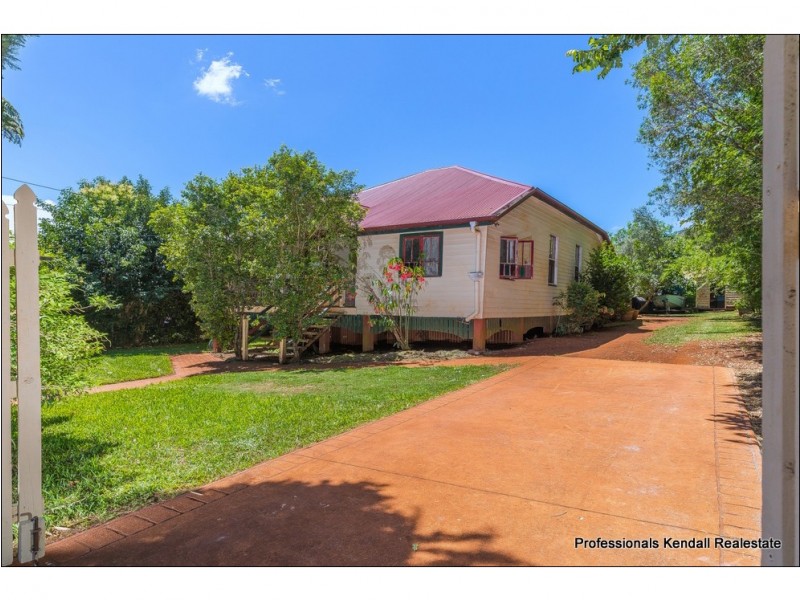 19 Beacon Road, Tamborine Mountain QLD 4272