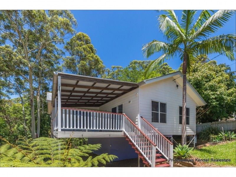 9 Salvia Drive, Tamborine Mountain QLD 4272