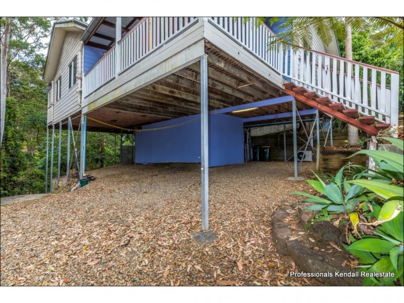 9 Salvia Drive, Tamborine Mountain QLD 4272