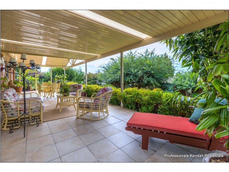 40 Sierra Dr, Tamborine Mountain QLD 4272 Professionals Tamborine