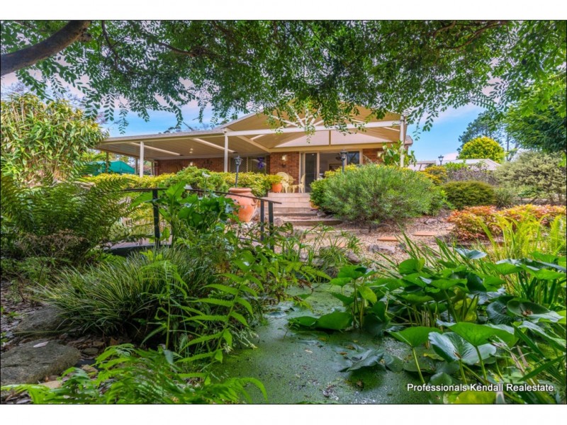 40 Sierra Dr, Tamborine Mountain QLD 4272 Professionals Tamborine