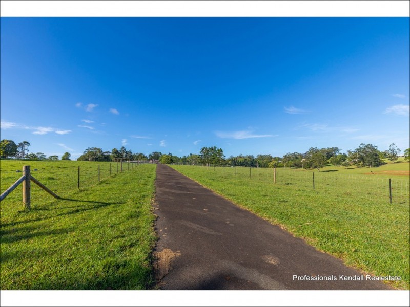 59 Wilson Road, Tamborine Mountain QLD 4272