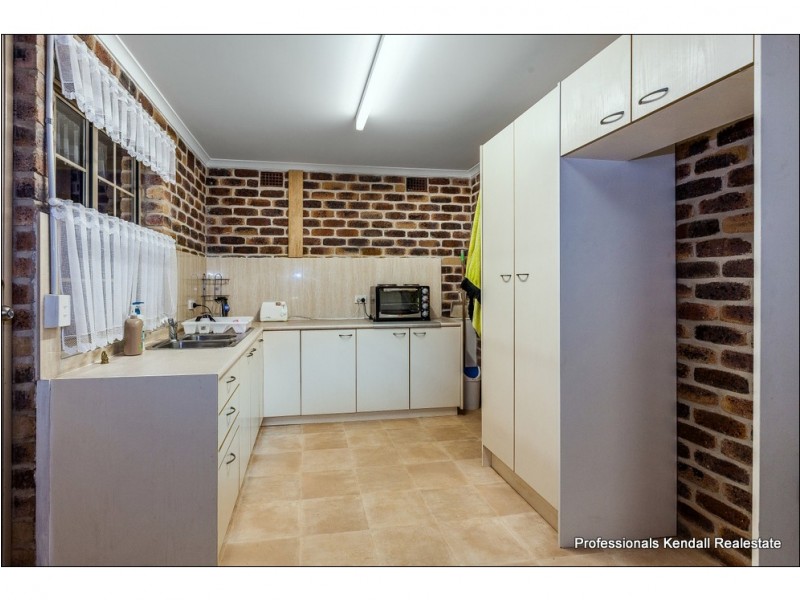 1 Tweed Heads Ave, Tamborine Mountain QLD 4272