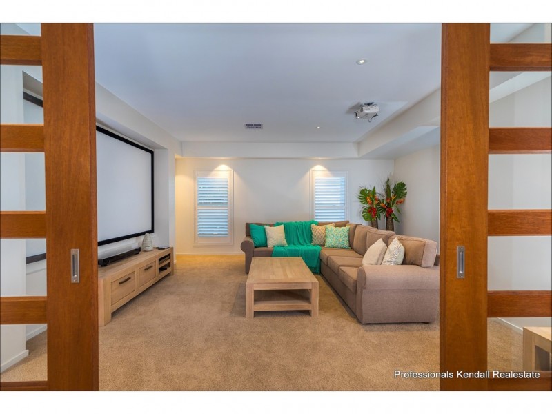 24 Magnetic Drive, Tamborine Mountain QLD 4272