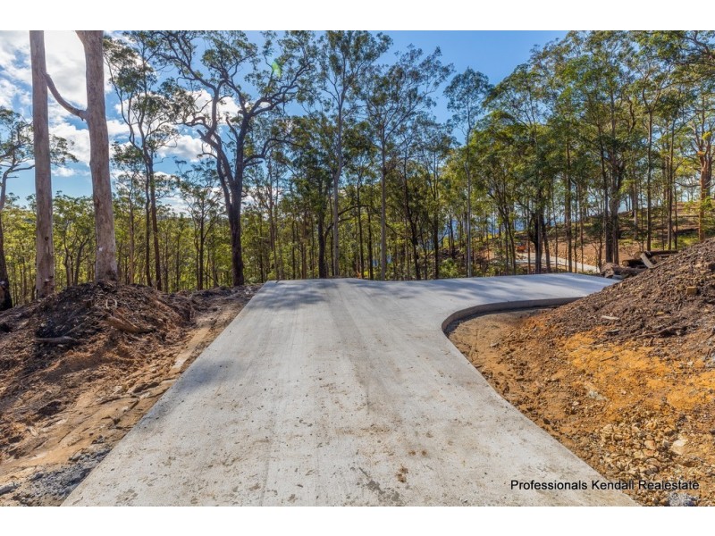 Lot 8/106 Wongawallan Road, Tamborine Mountain QLD 4272
