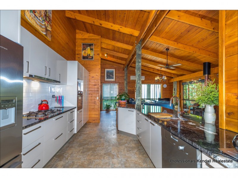 24 Long Road, Tamborine Mountain QLD 4272