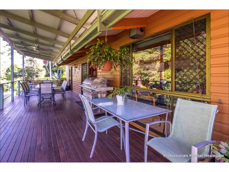 24 Long Road, Tamborine Mountain QLD 4272