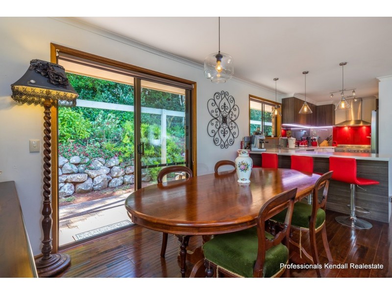 13-15 Nicolet Drive, Tamborine Mountain QLD 4272