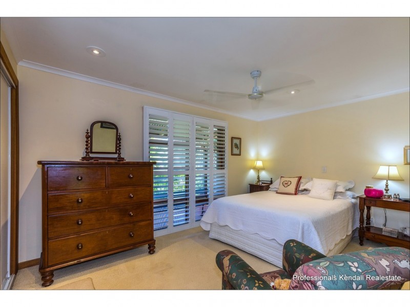 72-74 Freemont Drive, Tamborine Mountain QLD 4272