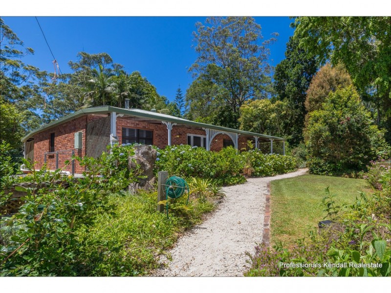 72-74 Freemont Drive, Tamborine Mountain QLD 4272