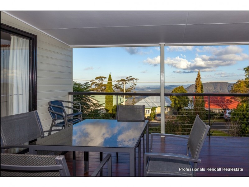 47 Coomera Gorge Drive, Tamborine Mountain QLD 4272