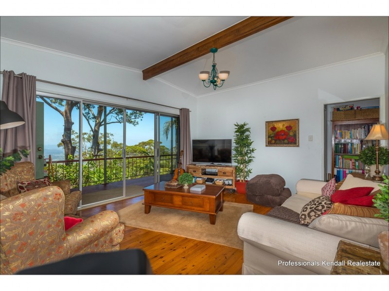 244 Beacon Road, Tamborine Mountain QLD 4272