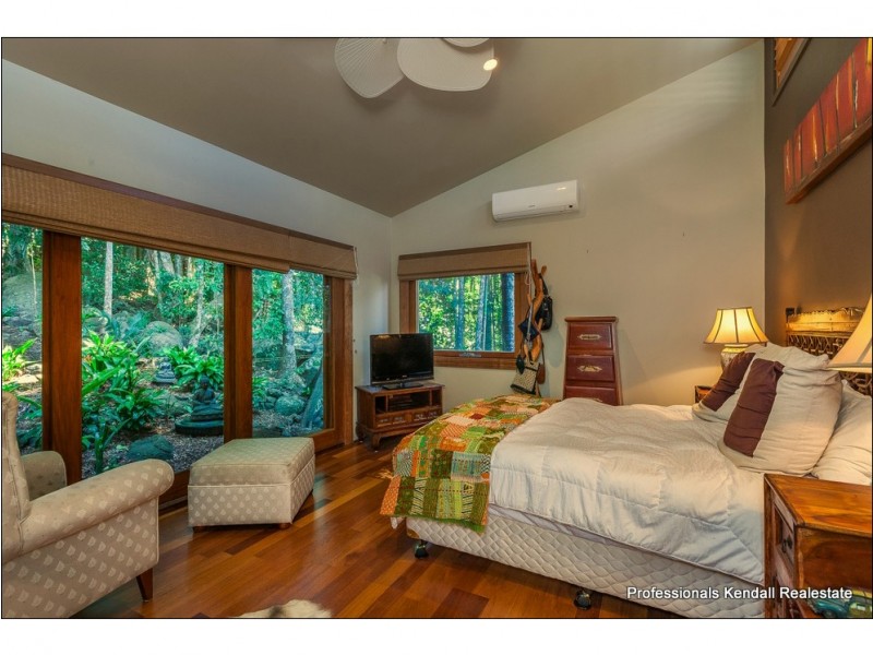 22 Carey Parade, Tamborine Mountain QLD 4272