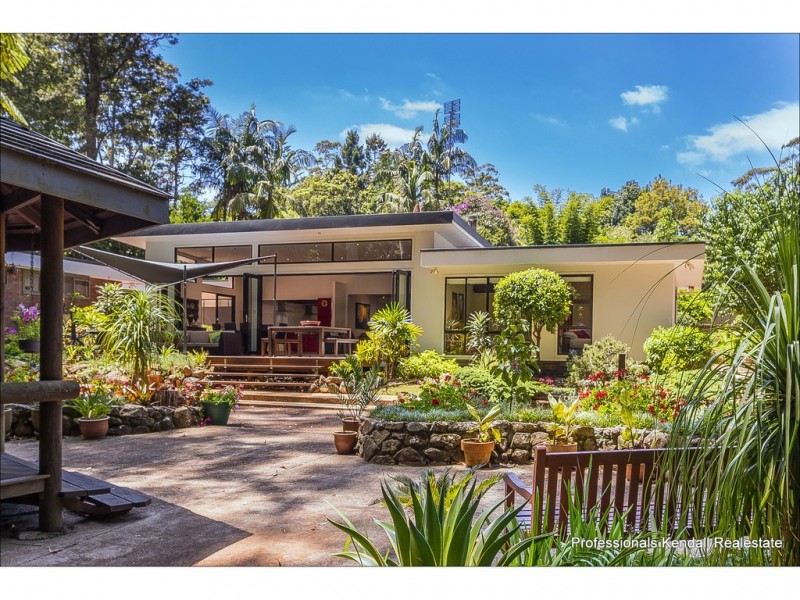 15 Lahey Road, Tamborine Mountain QLD 4272
