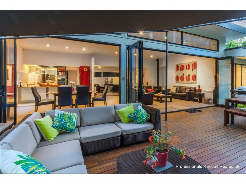 15 Lahey Road, Tamborine Mountain QLD 4272