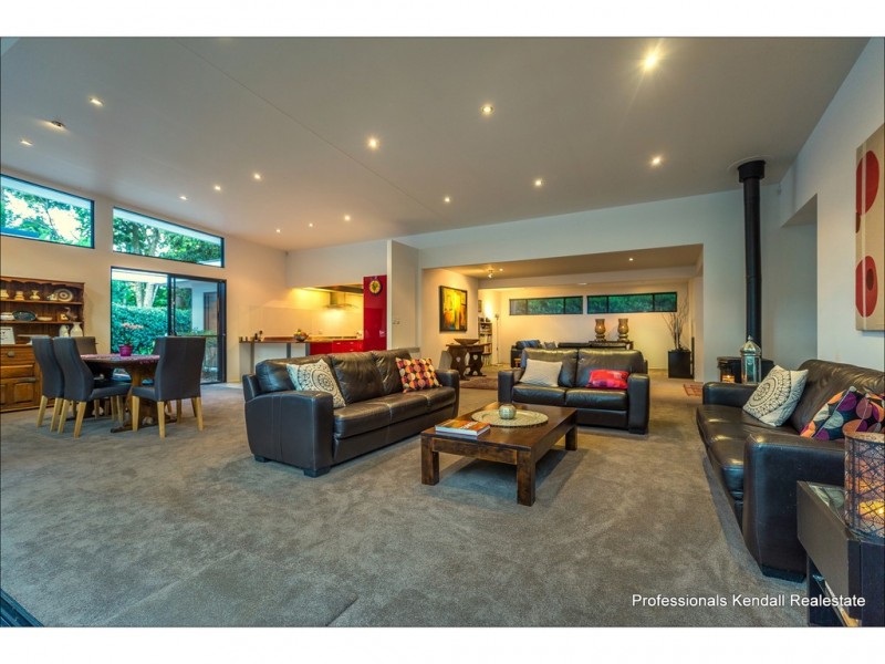 15 Lahey Road, Tamborine Mountain QLD 4272