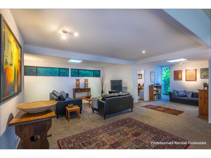 15 Lahey Road, Tamborine Mountain QLD 4272