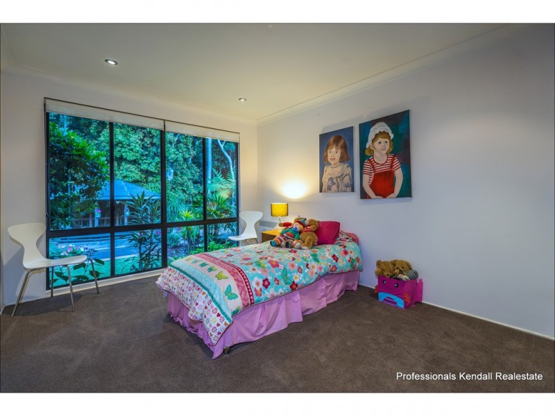 15 Lahey Road, Tamborine Mountain QLD 4272