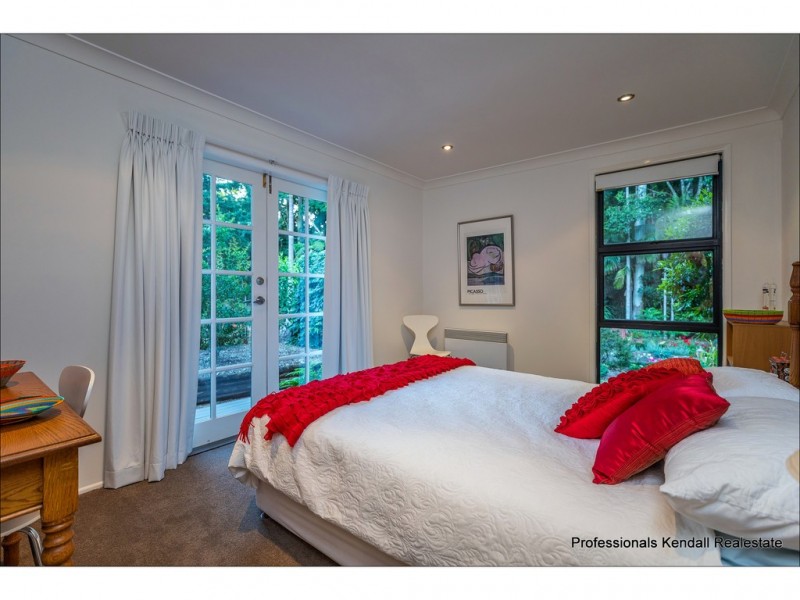15 Lahey Road, Tamborine Mountain QLD 4272