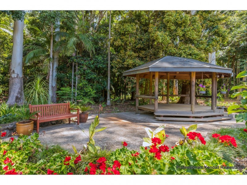 15 Lahey Road, Tamborine Mountain QLD 4272