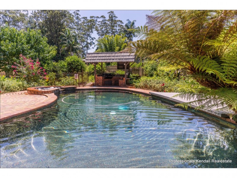 15 Lahey Road, Tamborine Mountain QLD 4272