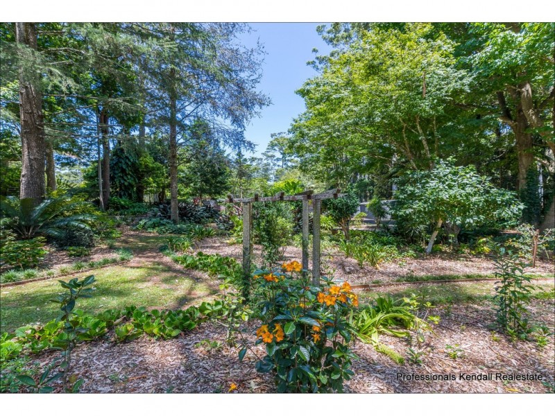 15 Lahey Road, Tamborine Mountain QLD 4272