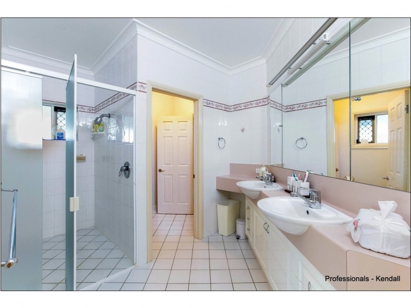 25 Munro Court, Tamborine Mountain QLD 4272