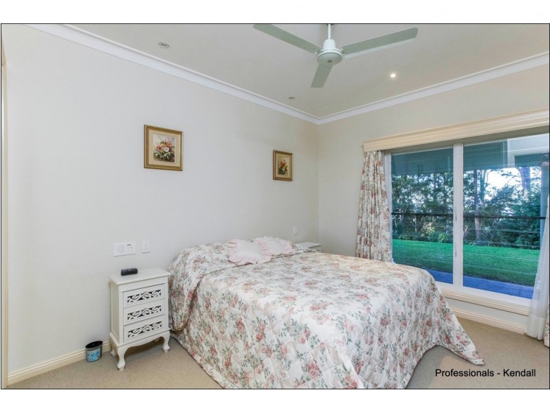 25 Munro Court, Tamborine Mountain QLD 4272