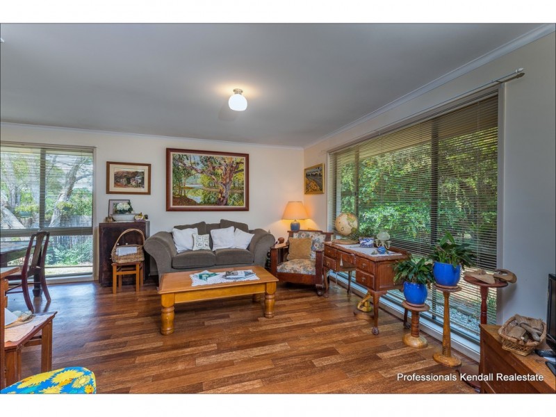 10-12 Nicolet Drive, Tamborine Mountain QLD 4272