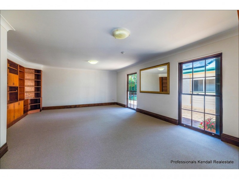 21 Bateke Road, Tamborine Mountain QLD 4272