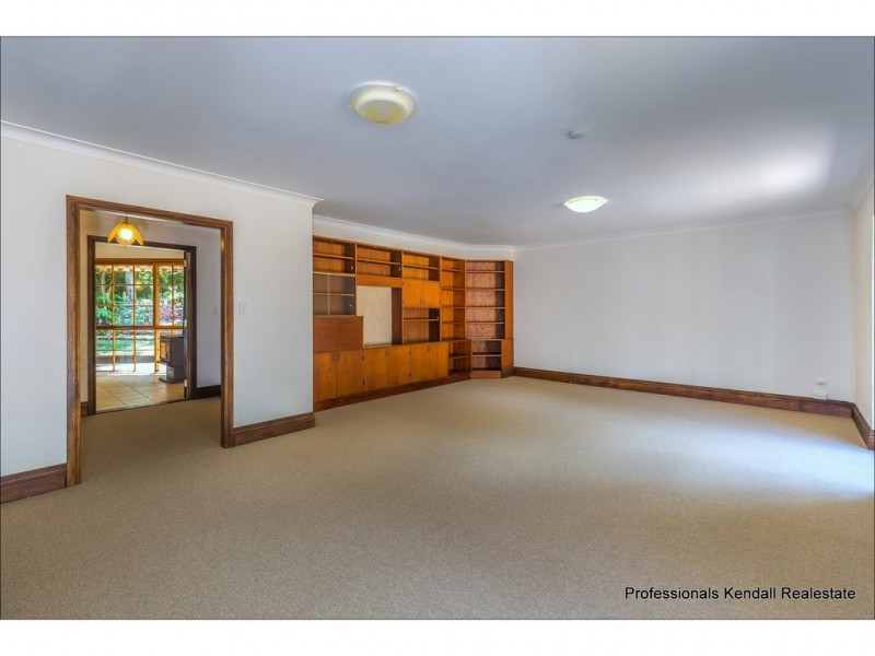 21 Bateke Road, Tamborine Mountain QLD 4272