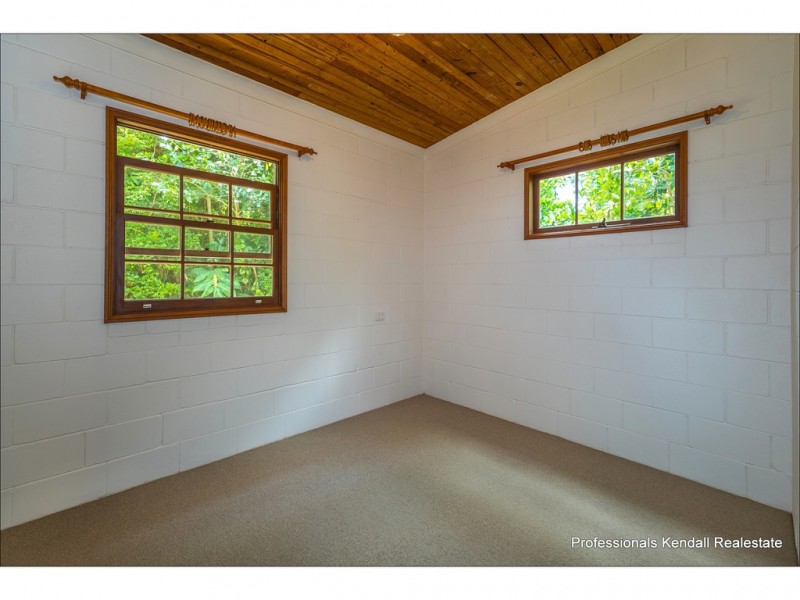 21 Bateke Road, Tamborine Mountain QLD 4272
