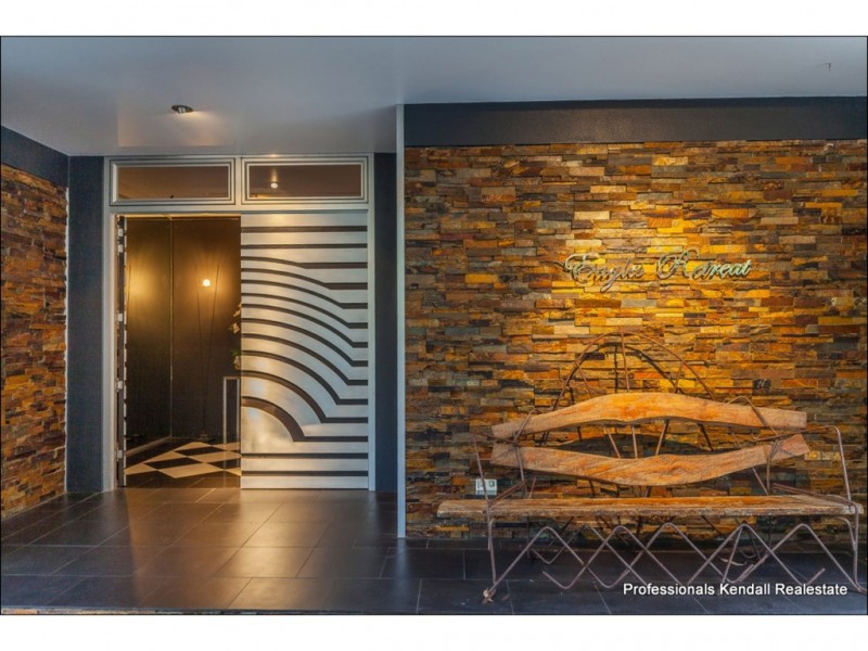 22-30 Eagles Retreat Place, Tamborine Mountain QLD 4272