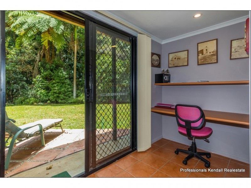28 Long Road, Tamborine Mountain QLD 4272