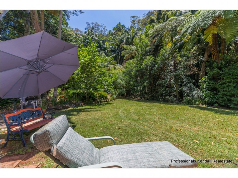 28 Long Road, Tamborine Mountain QLD 4272