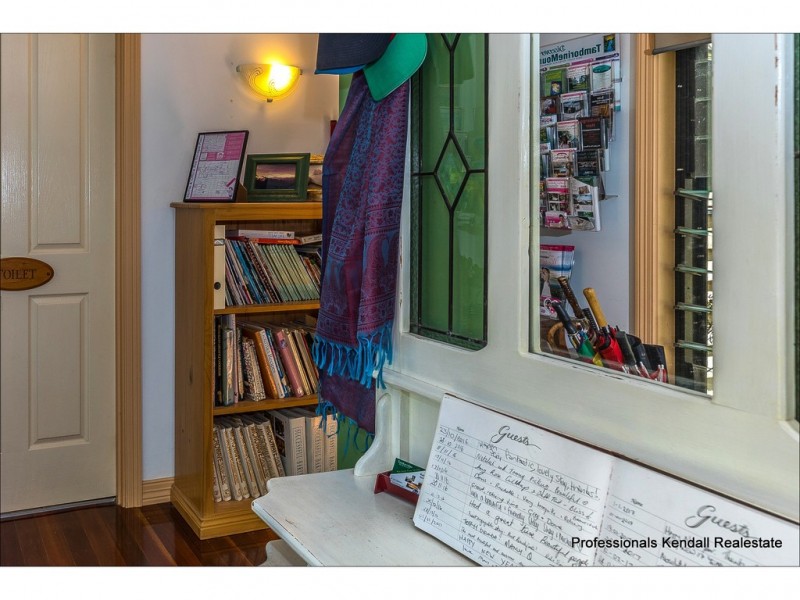 1718 Tamborine-Oxenford Road, Wongawallan QLD 4210