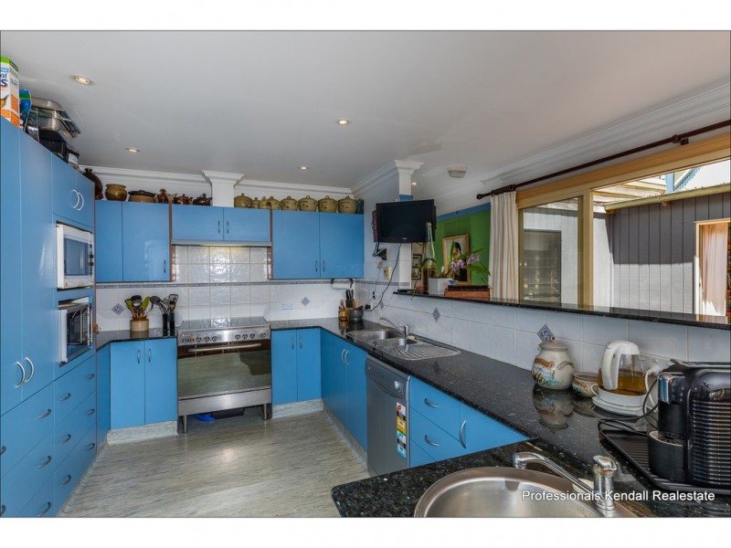 1718 Tamborine-Oxenford Road, Wongawallan QLD 4210