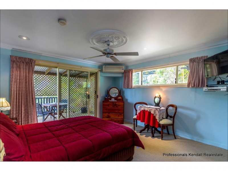 1718 Tamborine-Oxenford Road, Wongawallan QLD 4210