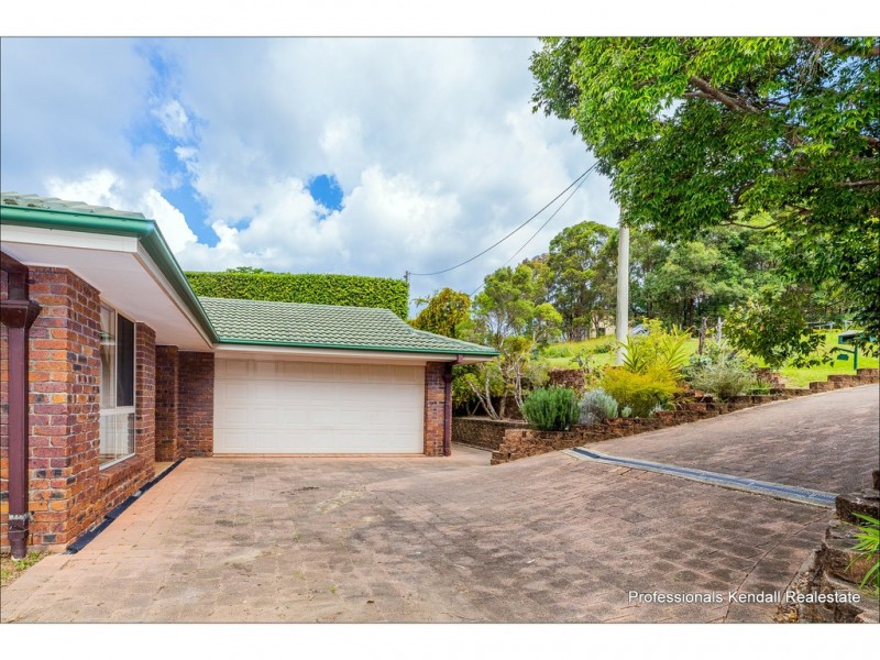 17 Celebes Court, Tamborine Mountain QLD 4272