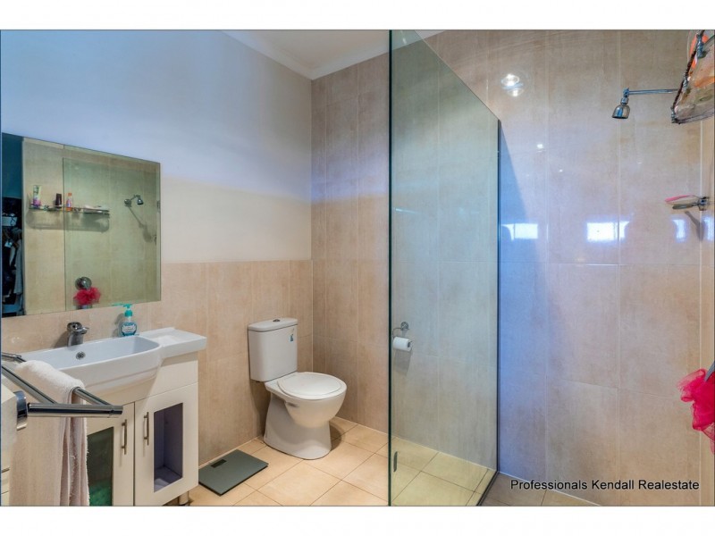 7 Beechmont Ave, Tamborine Mountain QLD 4272