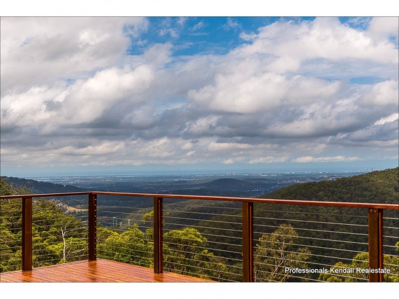 9 Kailas Court, Tamborine Mountain QLD 4272