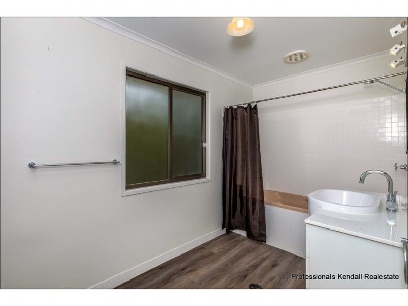 9 Kailas Court, Tamborine Mountain QLD 4272